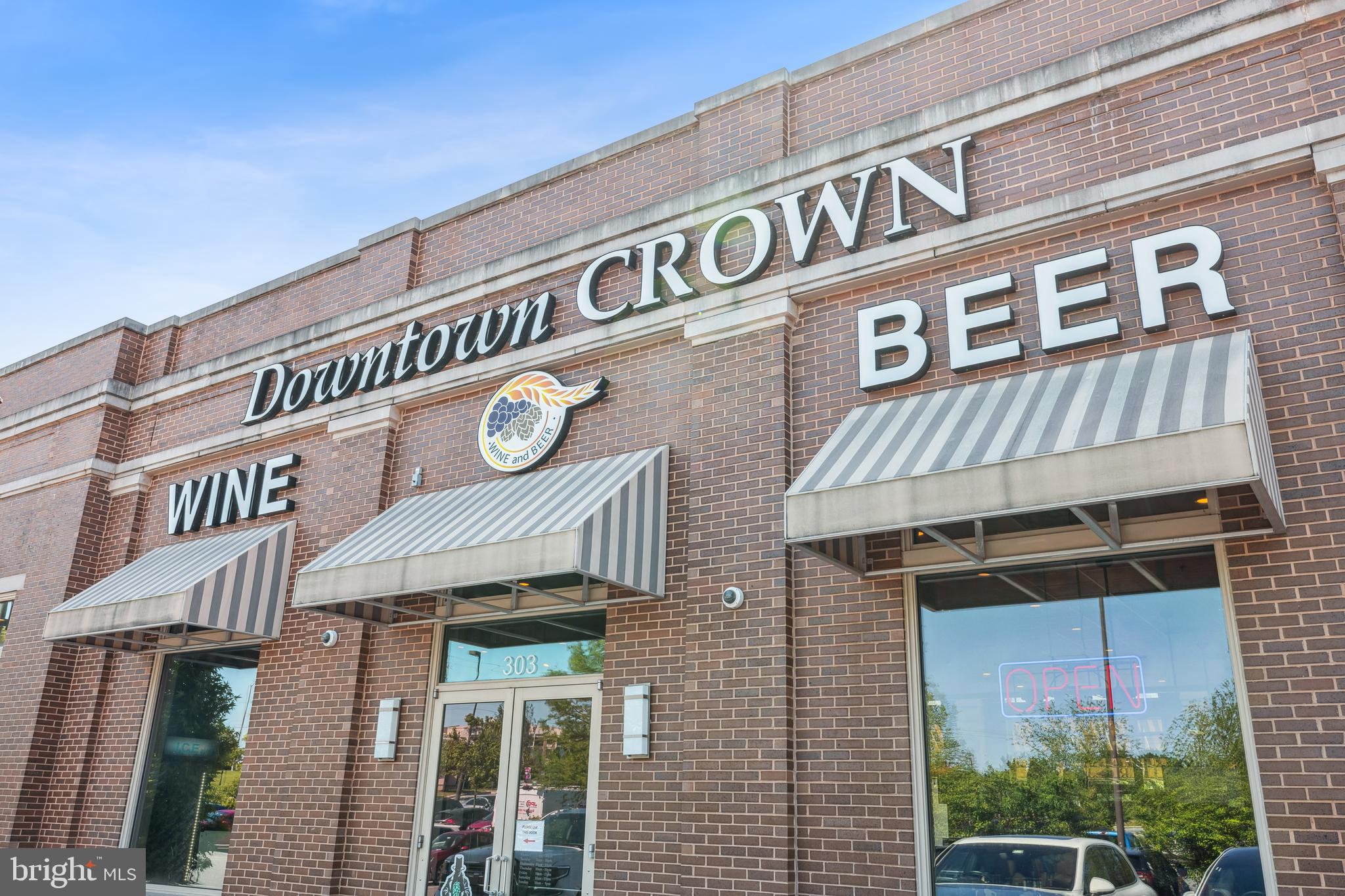 16 HIBISCUS COURT 1-8