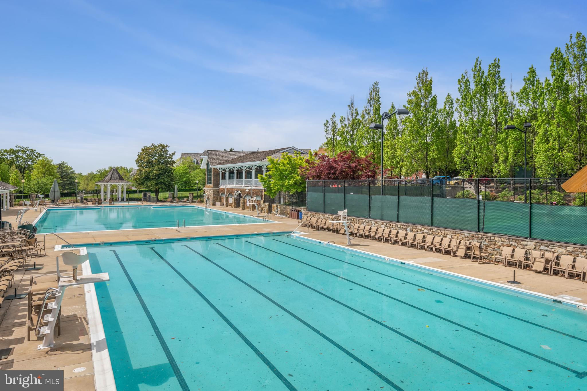 406 KENTLANDS BOULEVARD 304