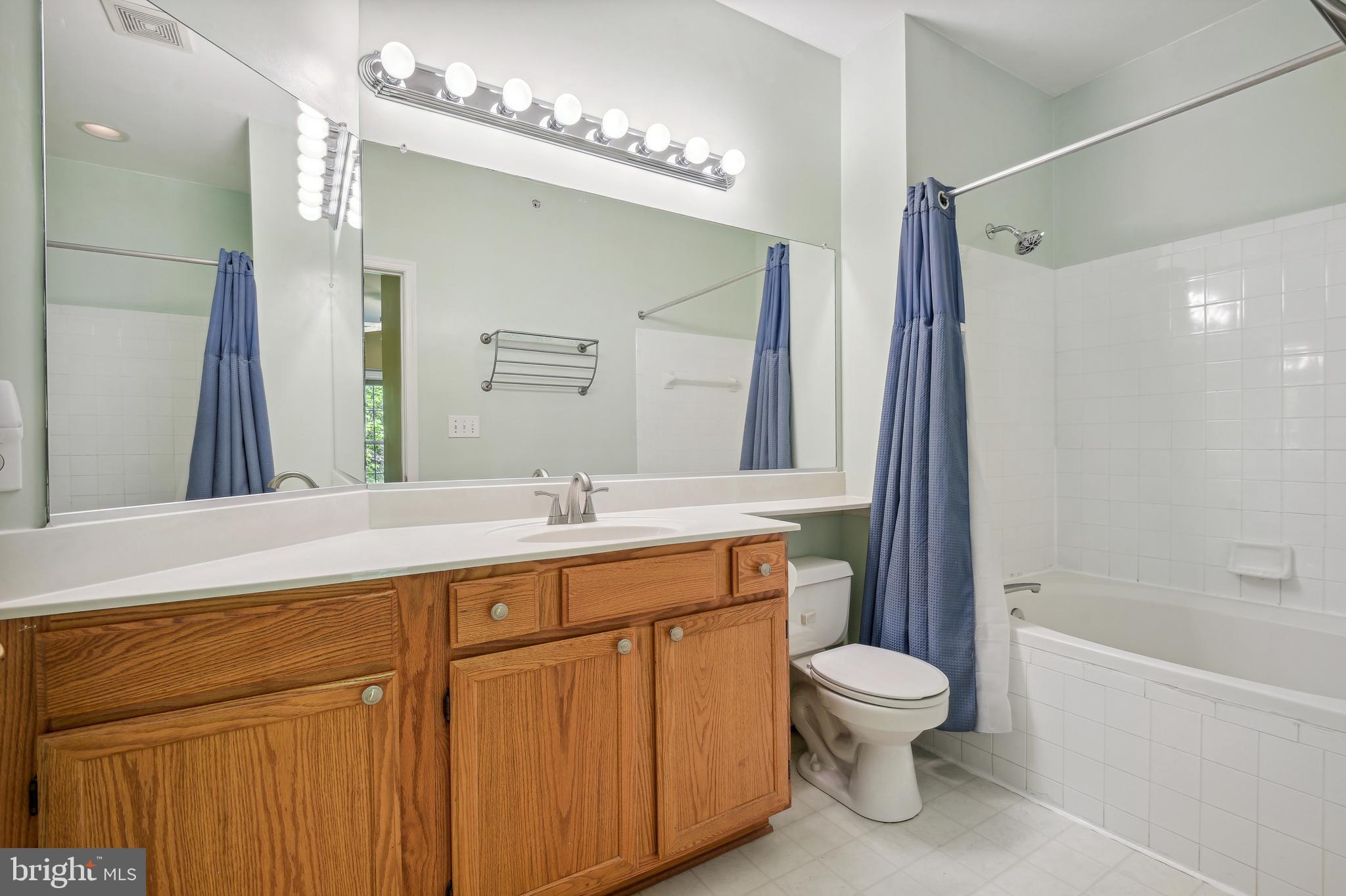 406 KENTLANDS BOULEVARD 304