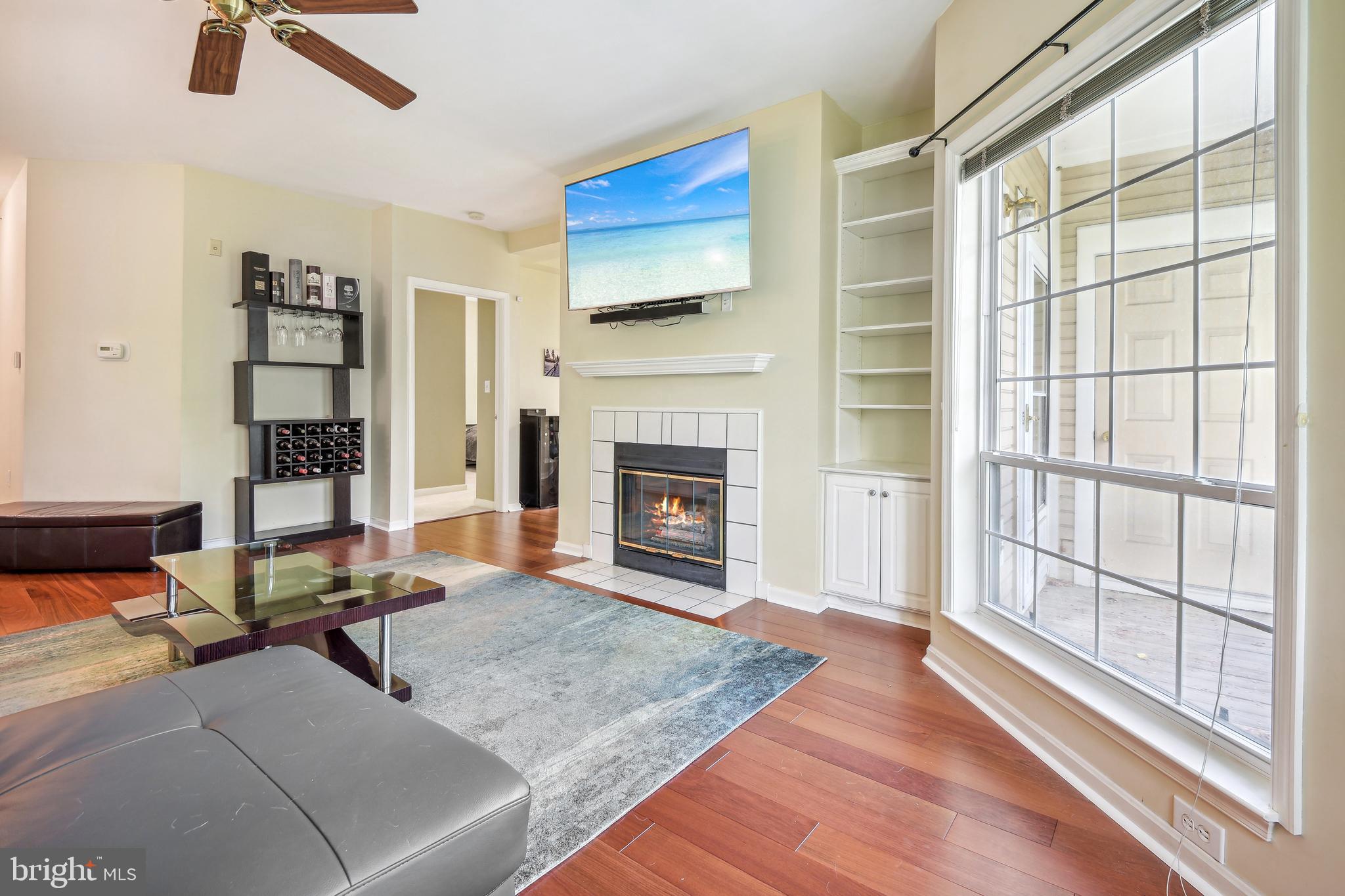 406 KENTLANDS BOULEVARD 304