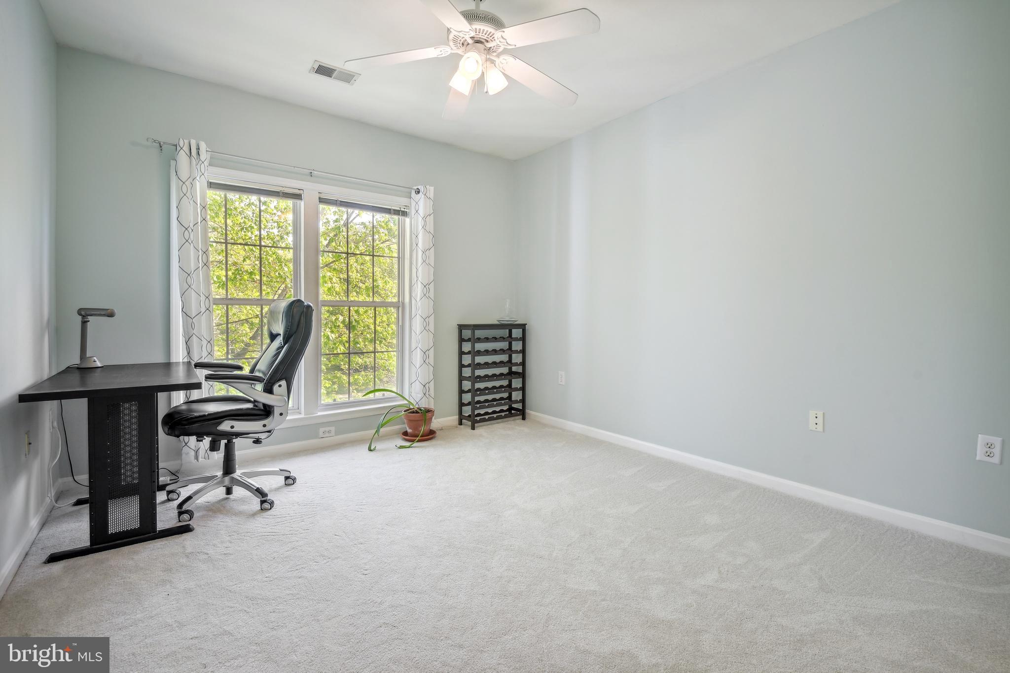 406 KENTLANDS BOULEVARD 304