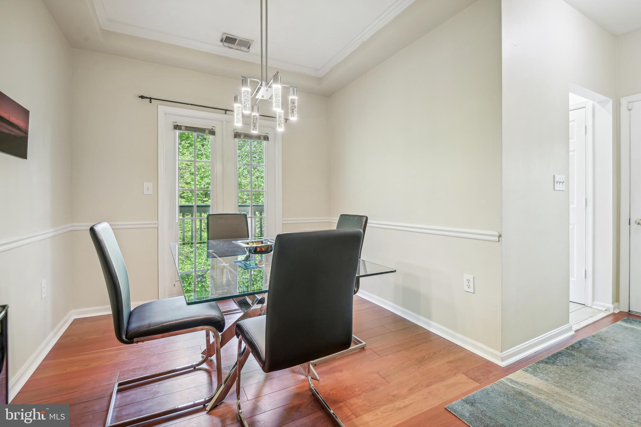 406 KENTLANDS BOULEVARD 304