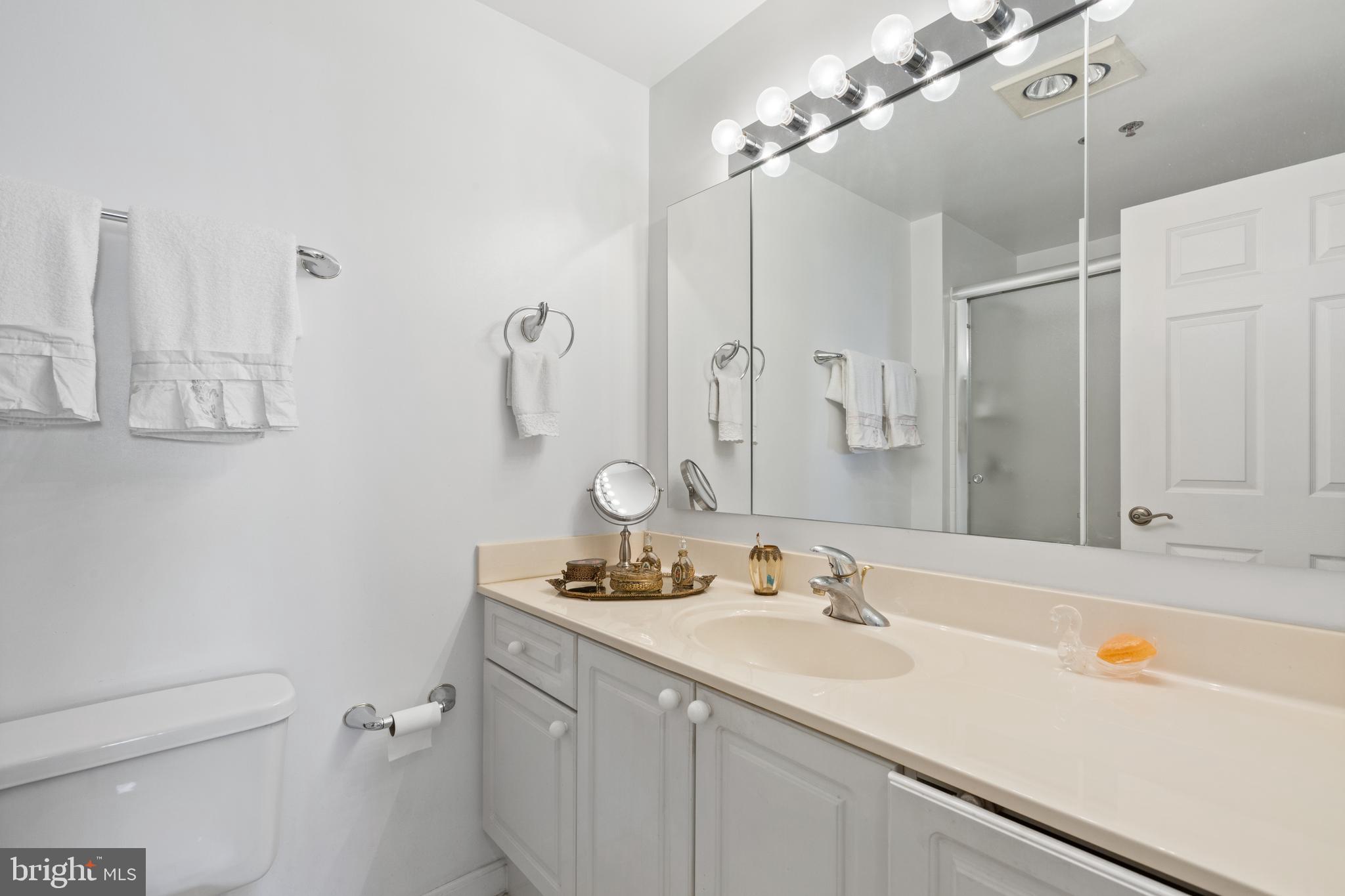 3200 N LEISURE WORLD BOULEVARD 1014