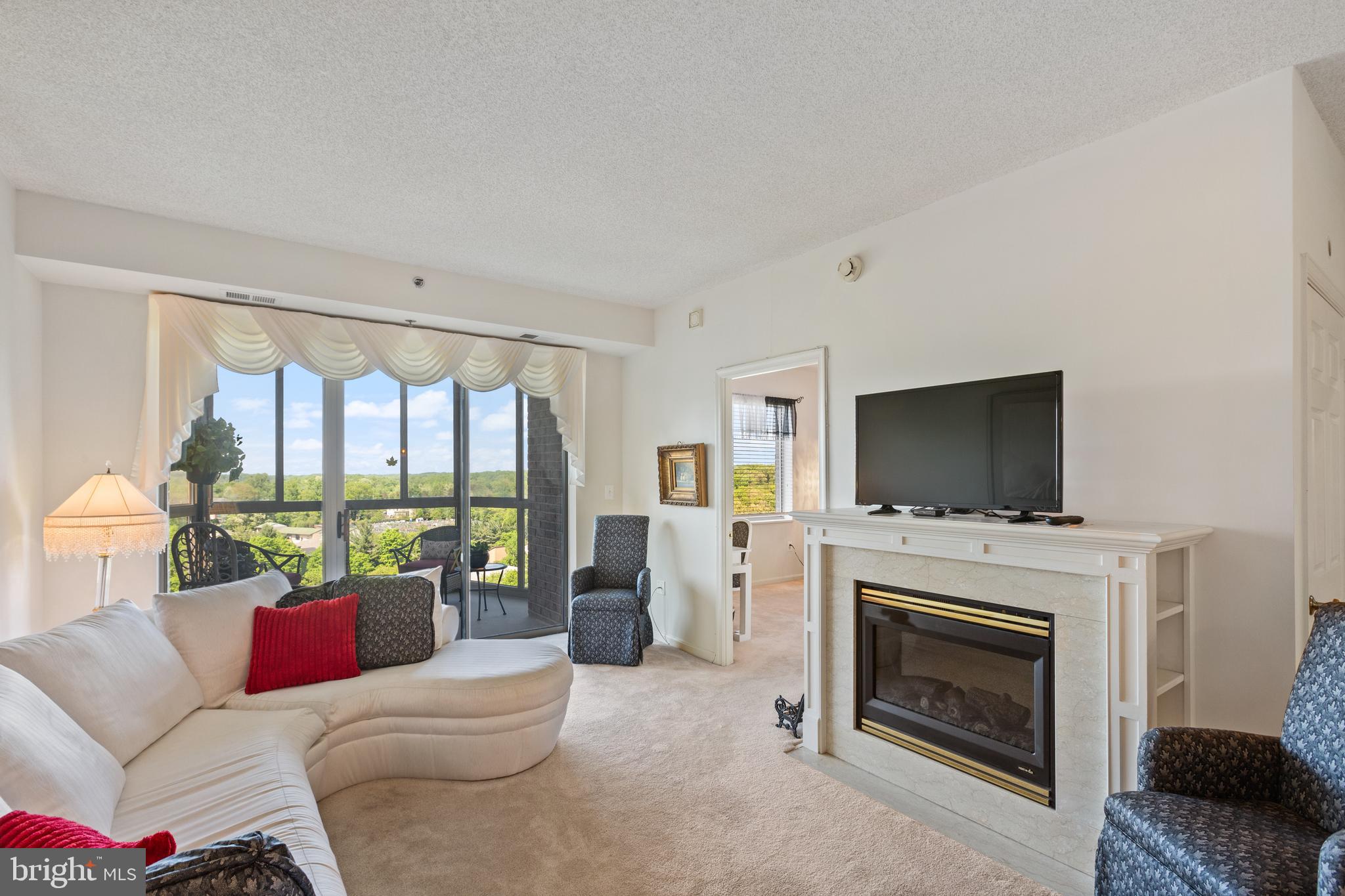 3200 N LEISURE WORLD BOULEVARD 1014