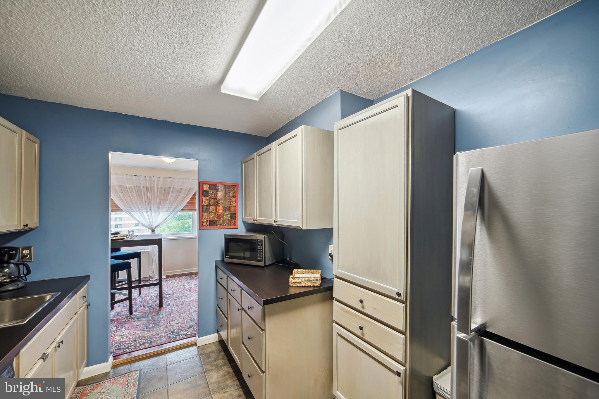 1121 UNIVERSITY BOULEVARD W 1010-B