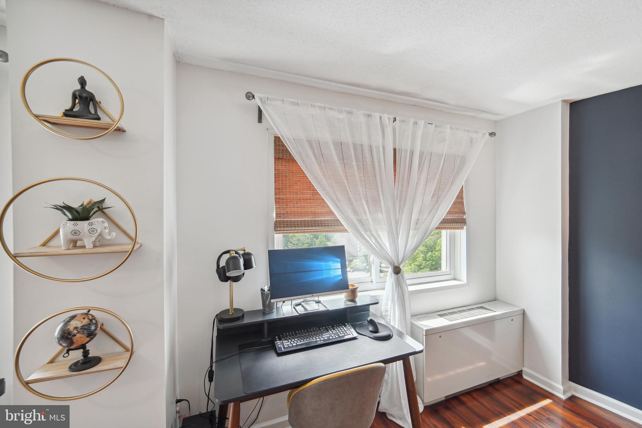 1121 UNIVERSITY BOULEVARD W 1010-B