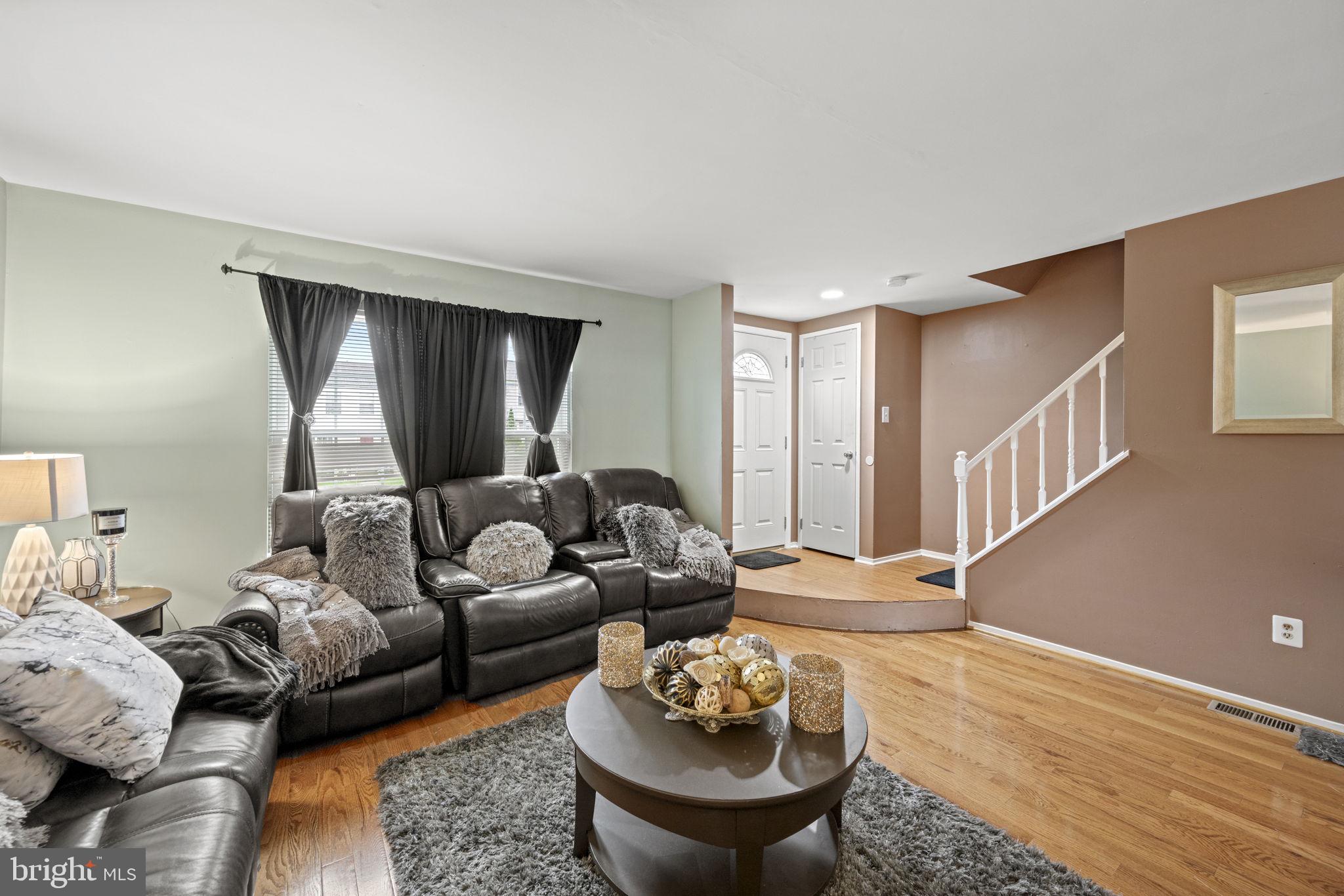 503 MANDOLIN COURT