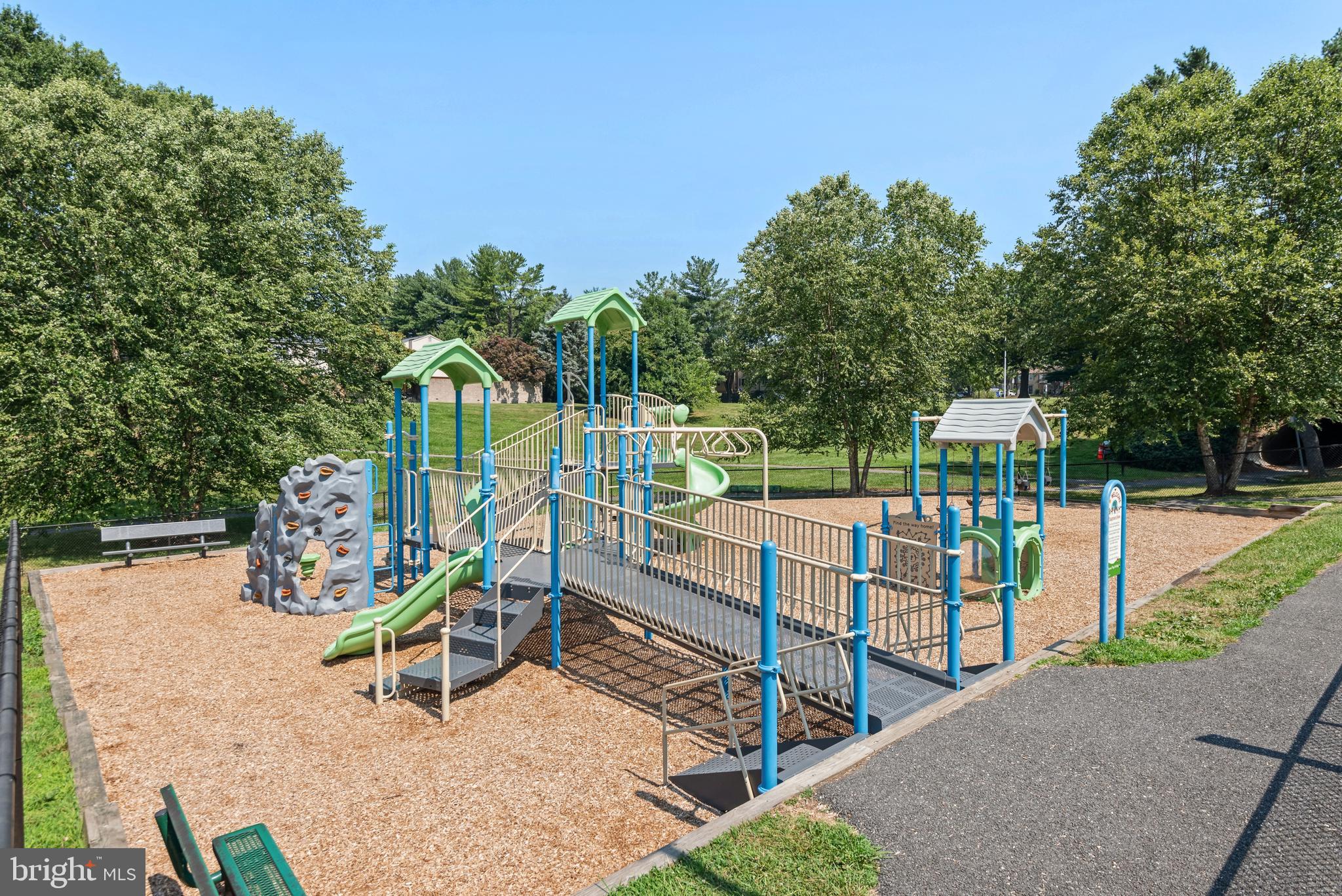 9225 BROADWATER DRIVE