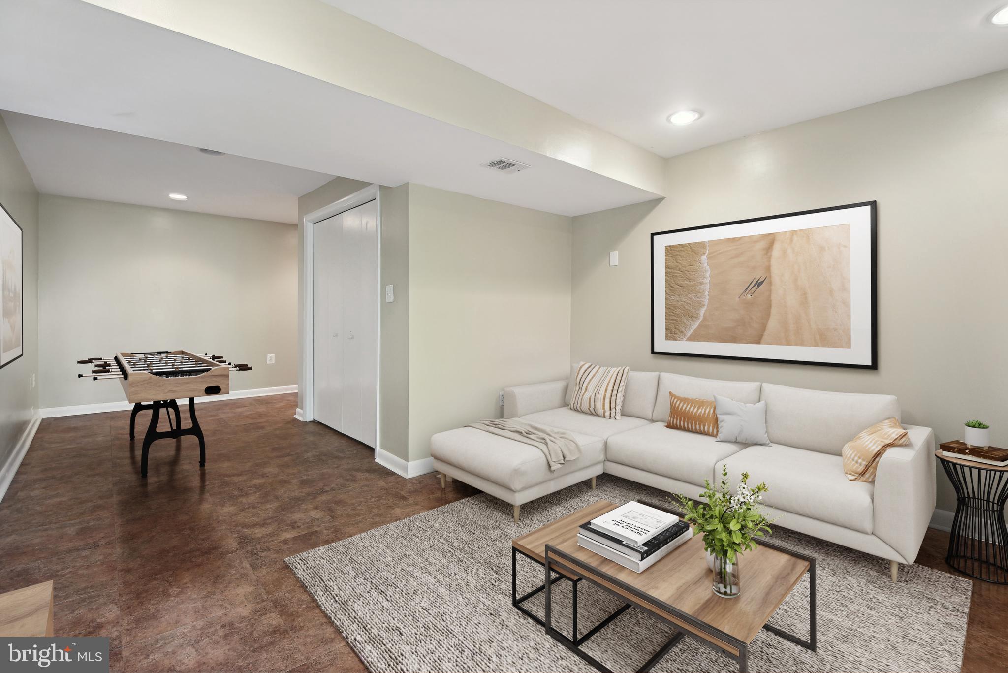 9225 BROADWATER DRIVE