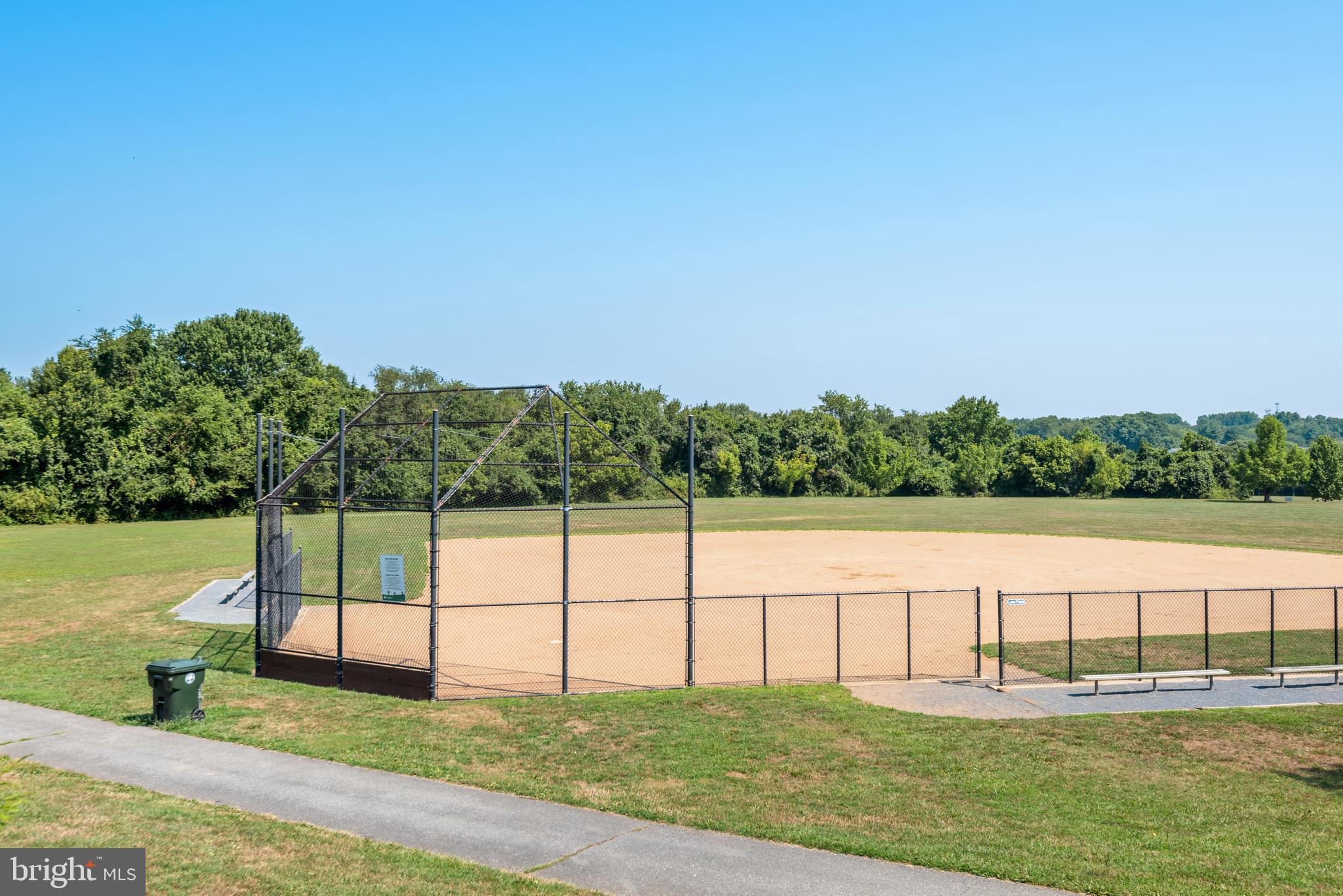 9225 BROADWATER DRIVE