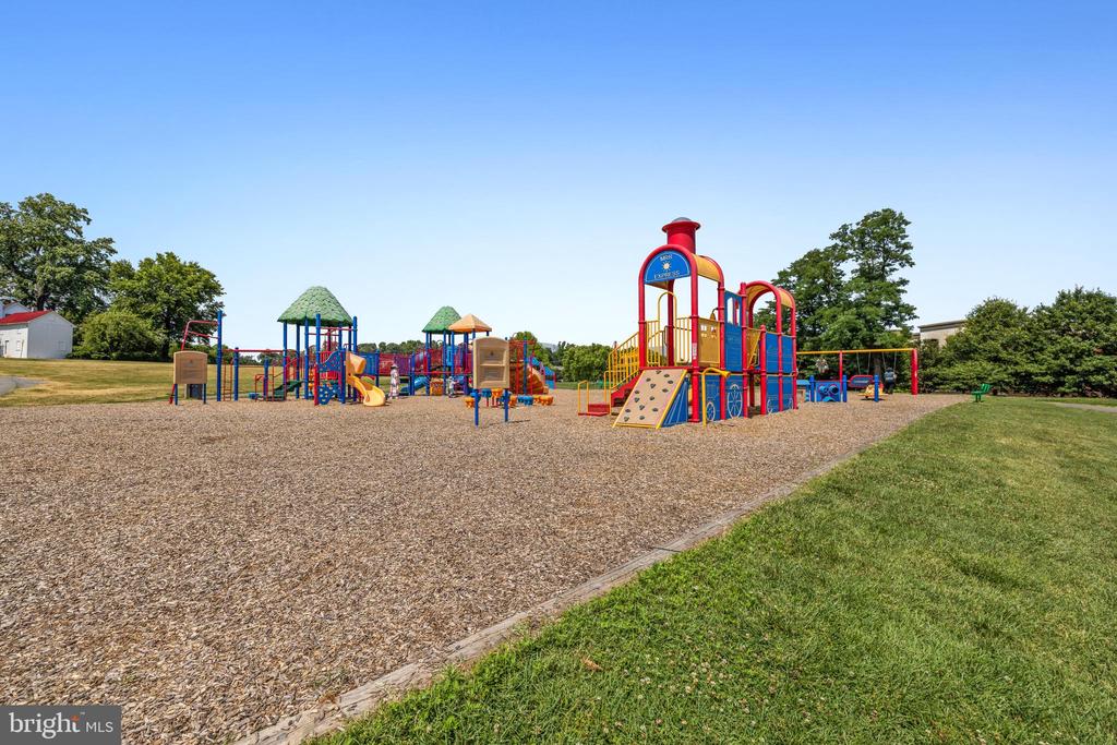 316 W DEER PARK ROAD 1-B