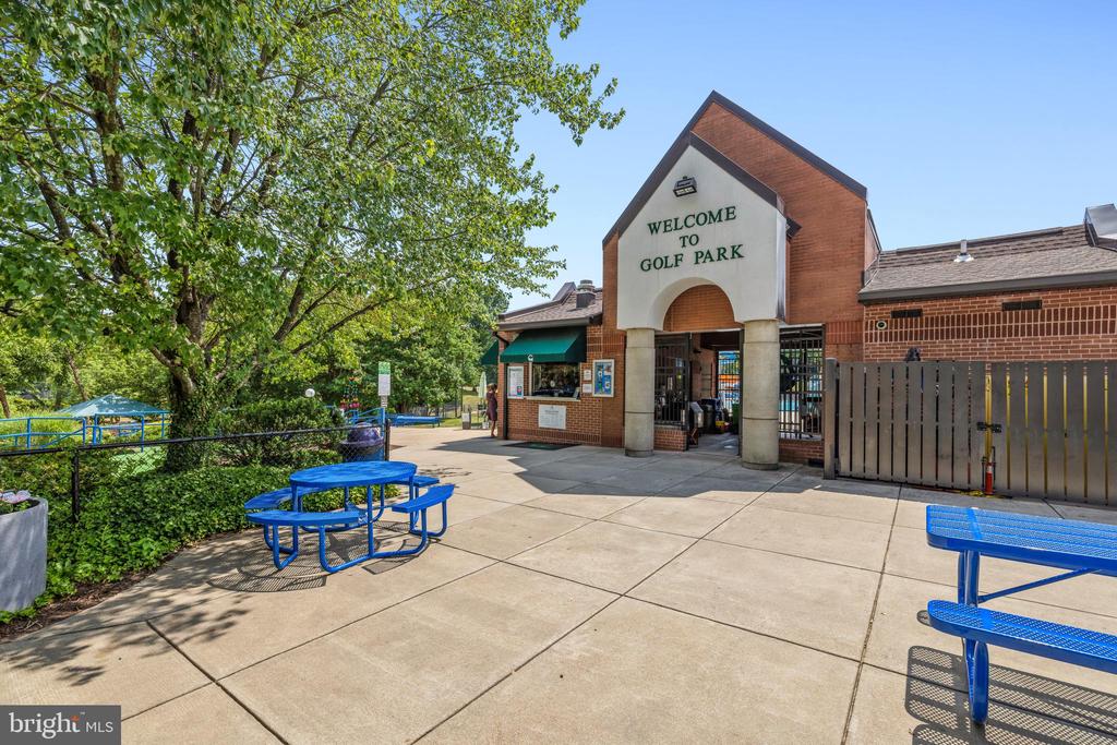 316 W DEER PARK ROAD 1-B