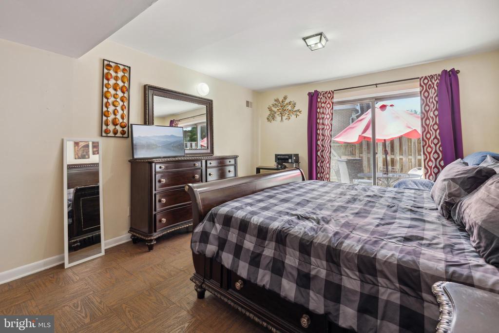 316 W DEER PARK ROAD 1-B
