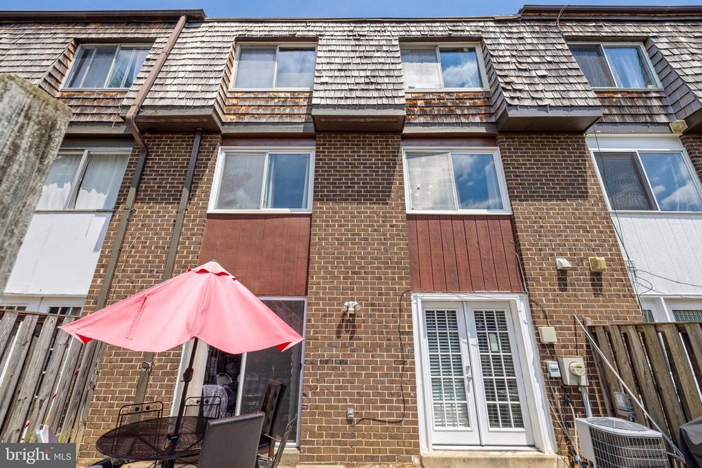 316 W DEER PARK ROAD 1-B