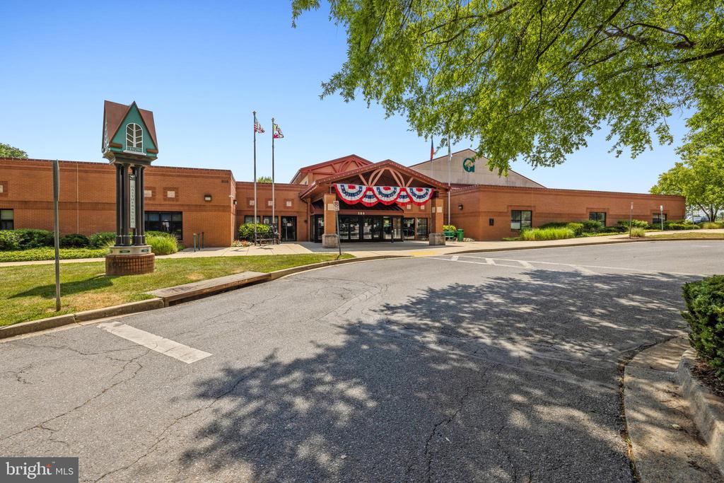 316 W DEER PARK ROAD 1-B