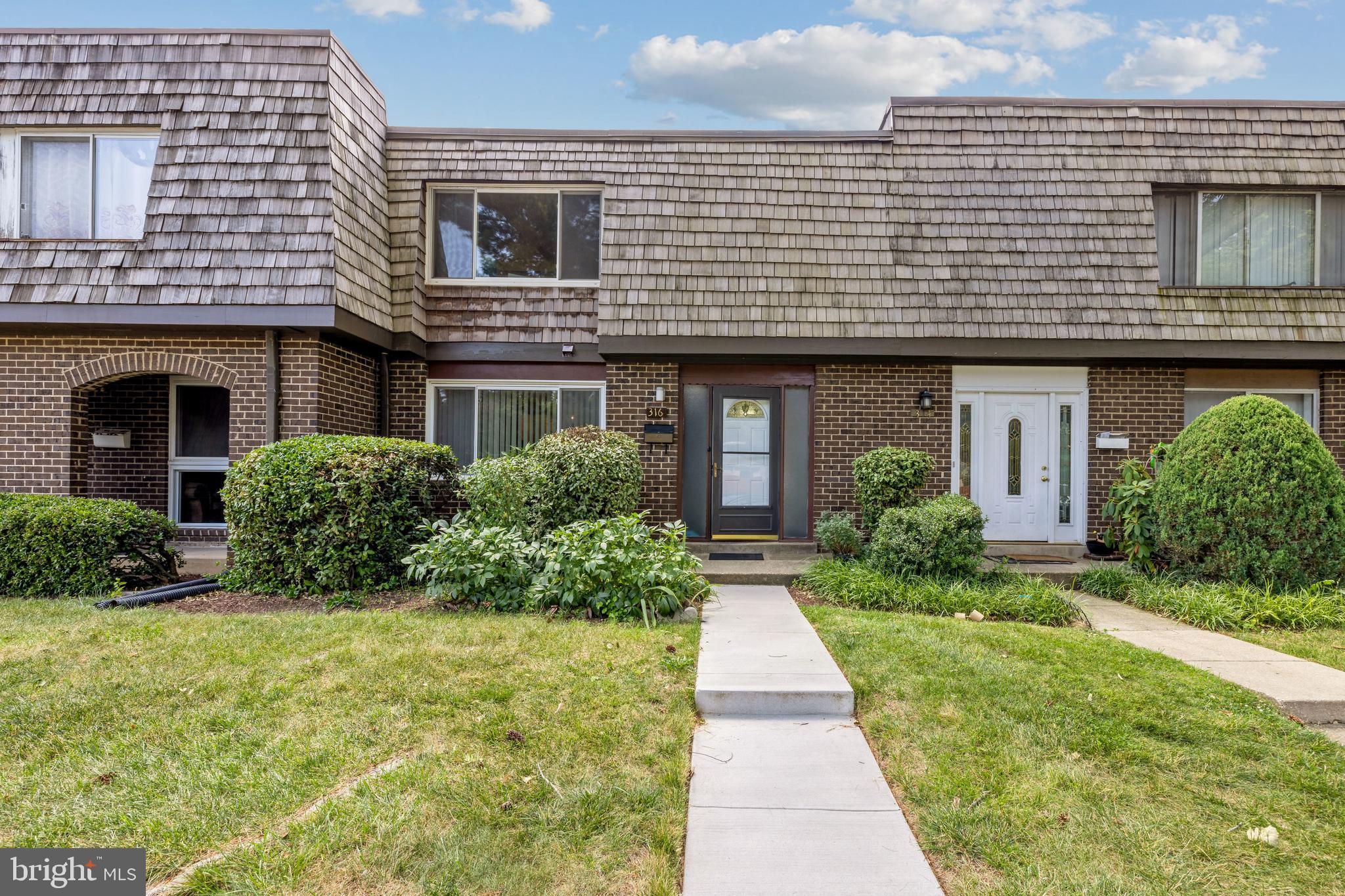 316 W DEER PARK ROAD 1-B