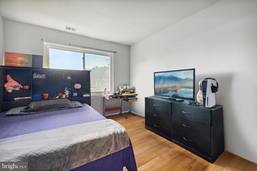 316 W DEER PARK ROAD 1-B