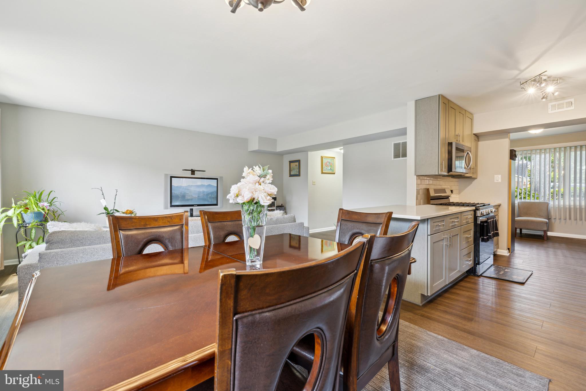 316 W DEER PARK ROAD 1-B