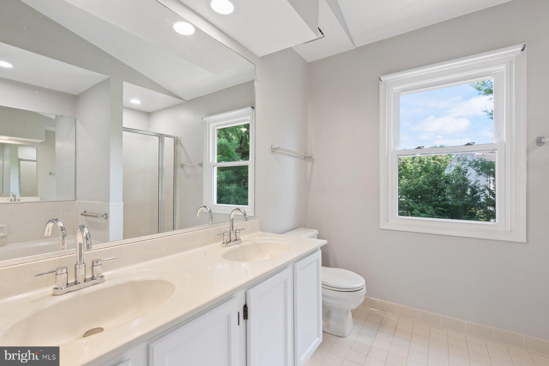 3448 DARTMOOR LANE