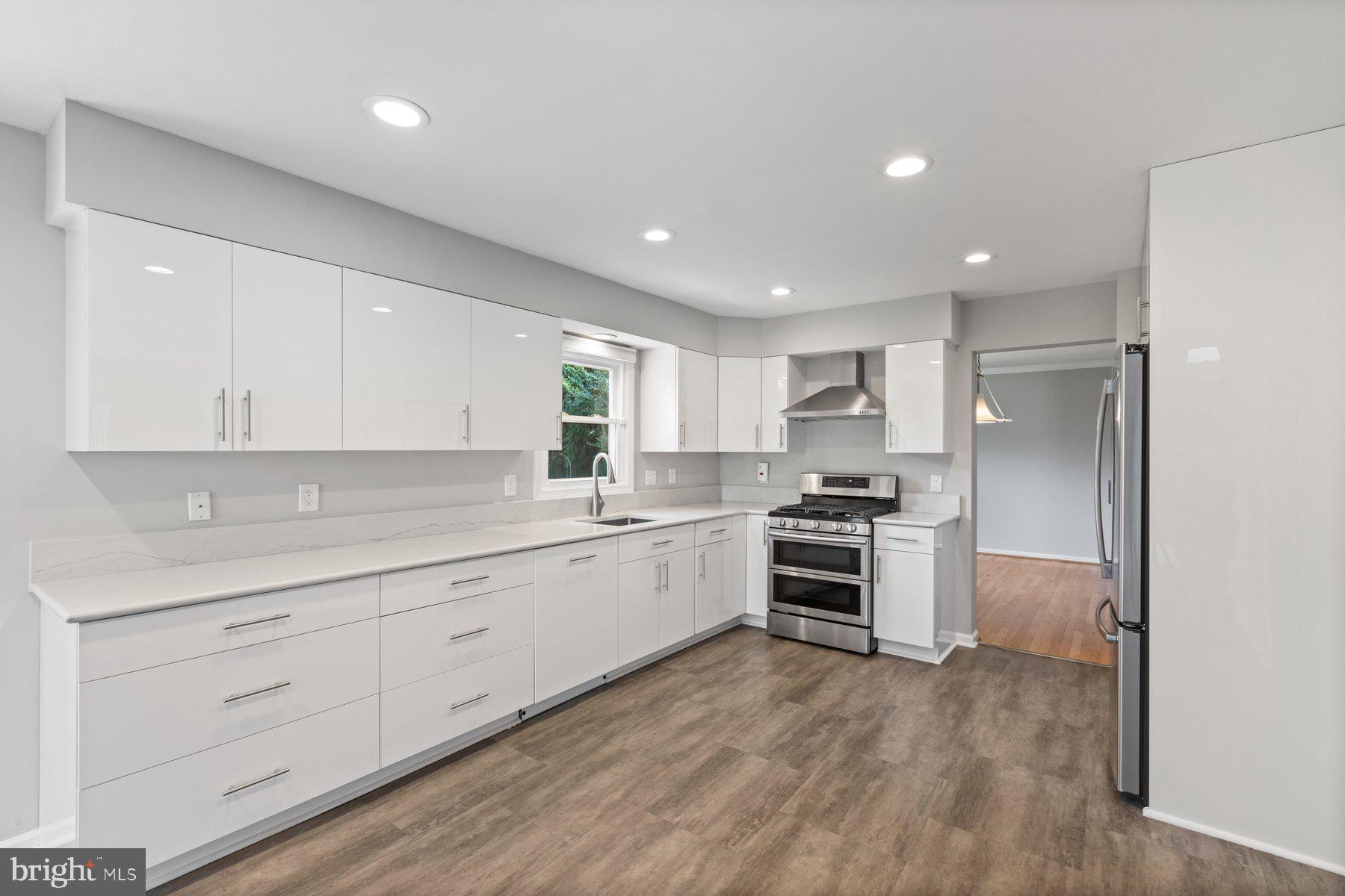 3448 DARTMOOR LANE