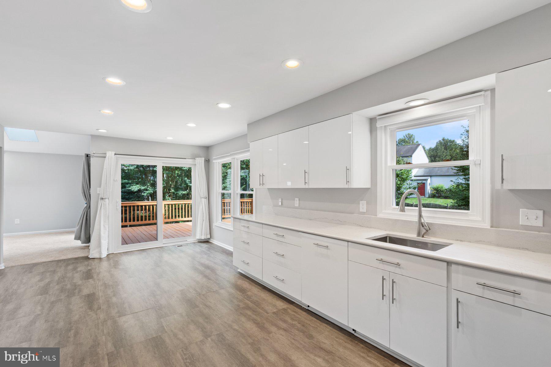 3448 DARTMOOR LANE