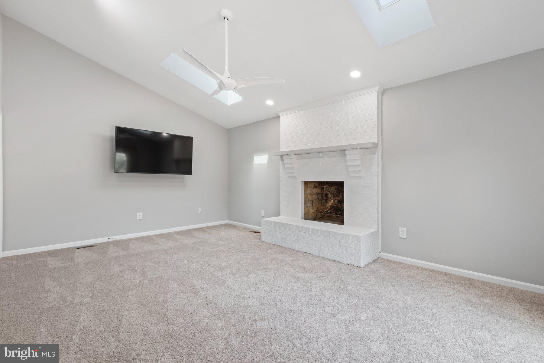 3448 DARTMOOR LANE