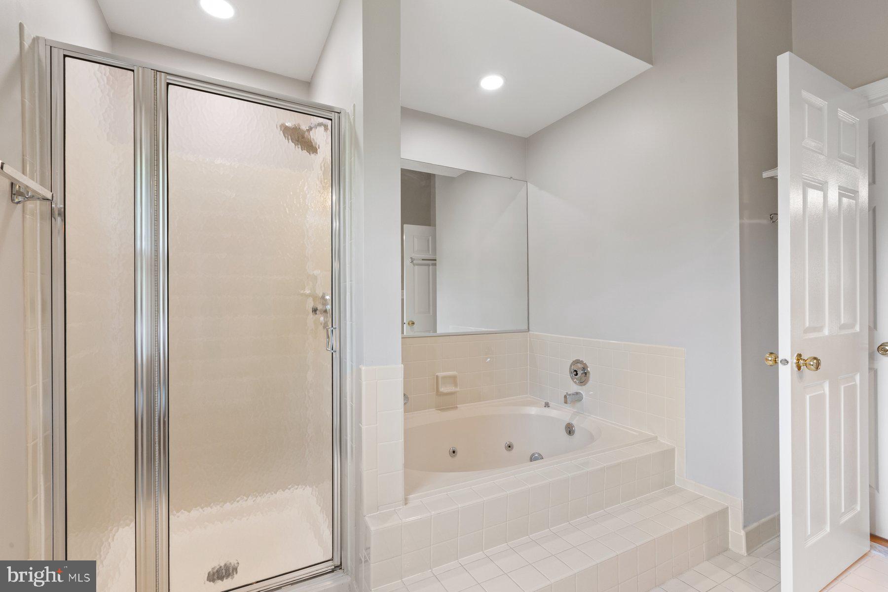 3448 DARTMOOR LANE