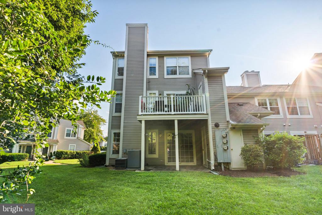 19967 DUNSTABLE CIRCLE 261