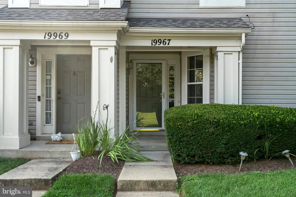 19967 DUNSTABLE CIRCLE 261