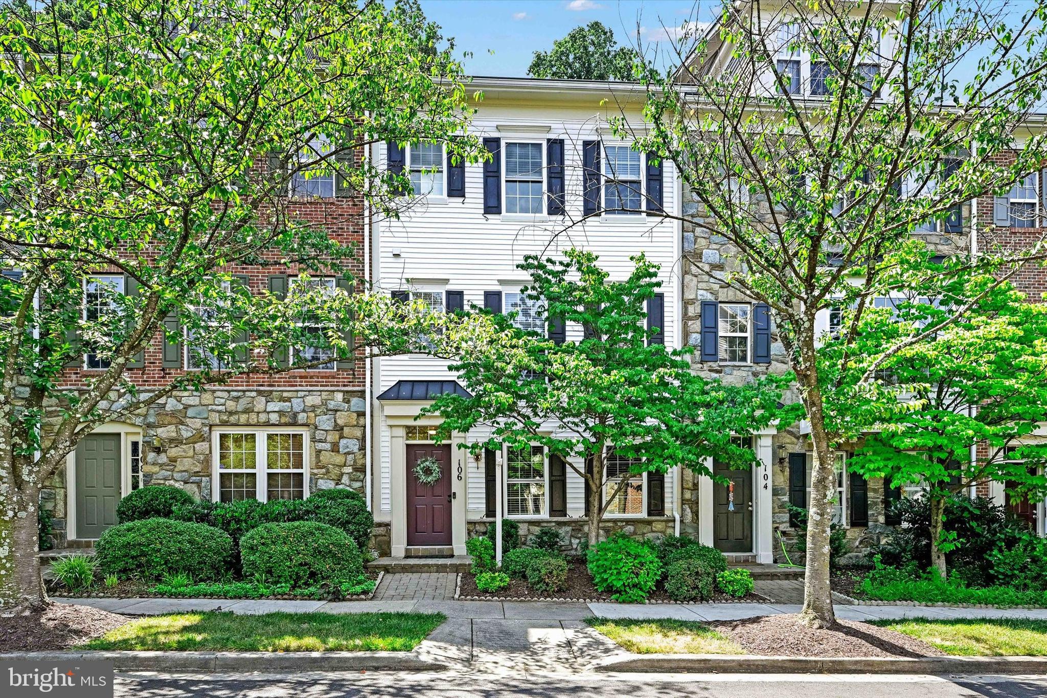 106 PASTURE SIDE WAY