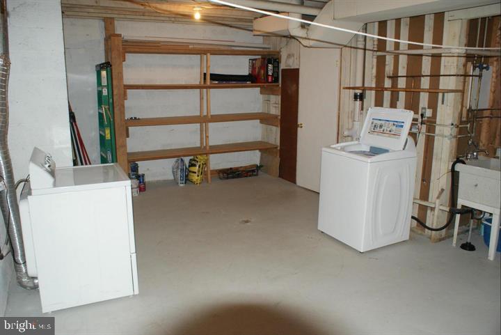 268 NEW MARK ESPLANADE