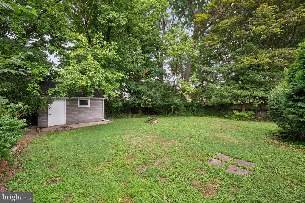 514 WOODBURN ROAD