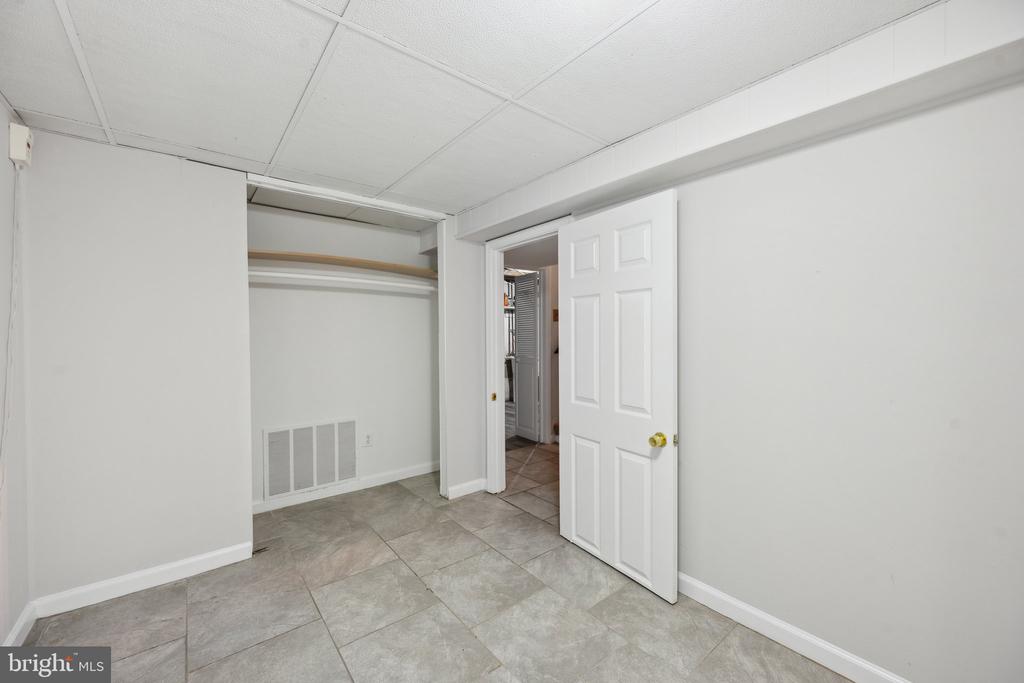 514 WOODBURN ROAD