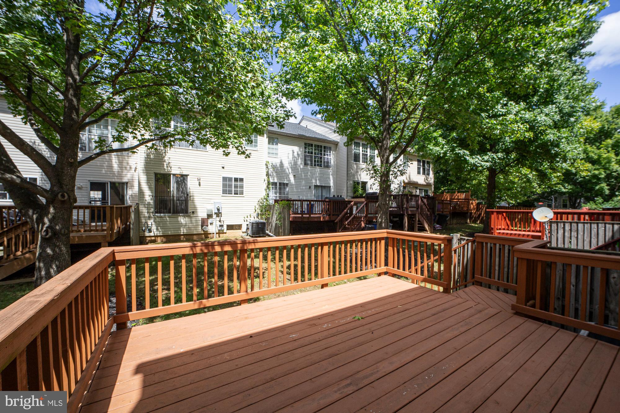 7 COTTAGE FIELD COURT