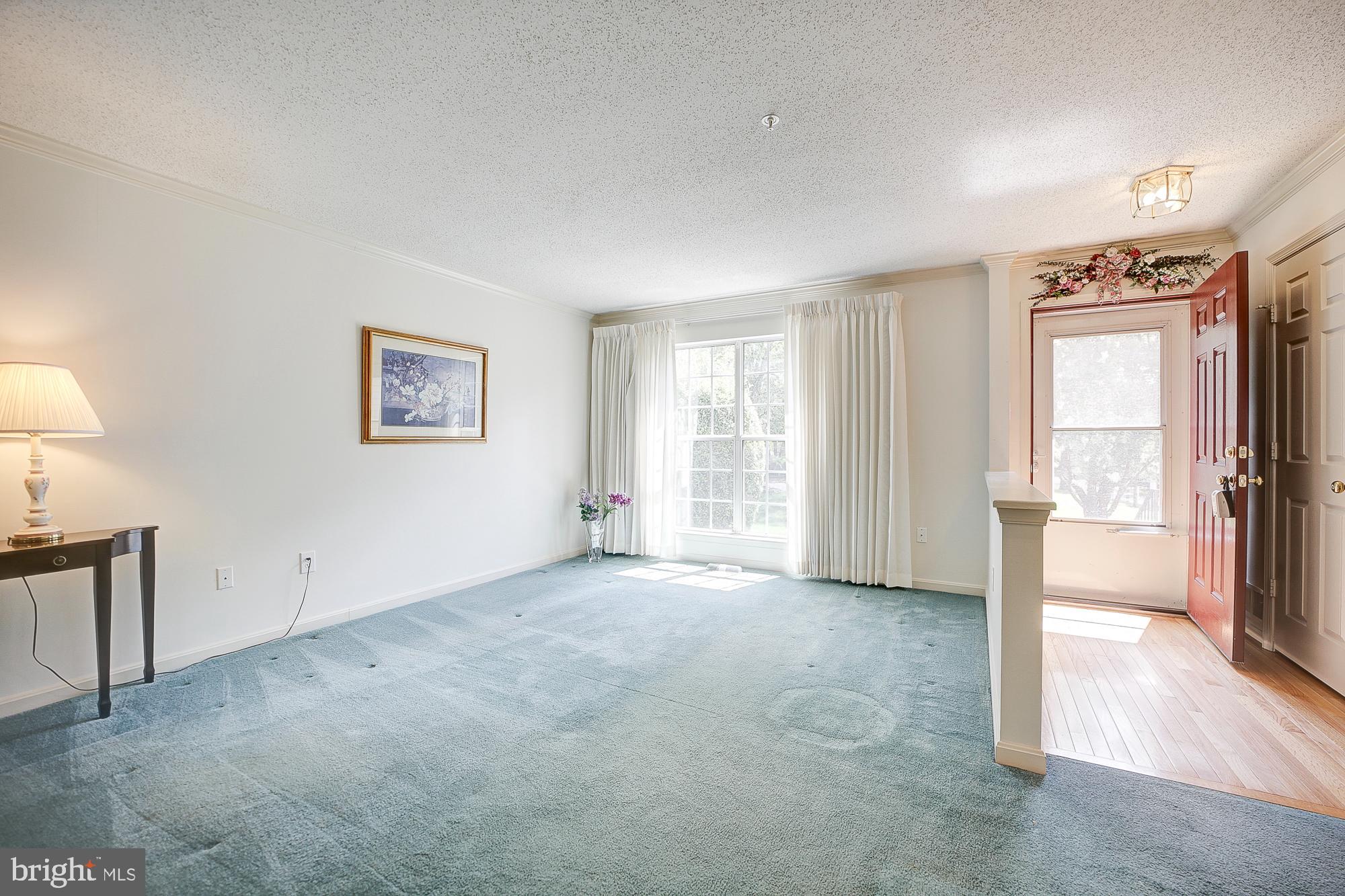 7 COTTAGE FIELD COURT