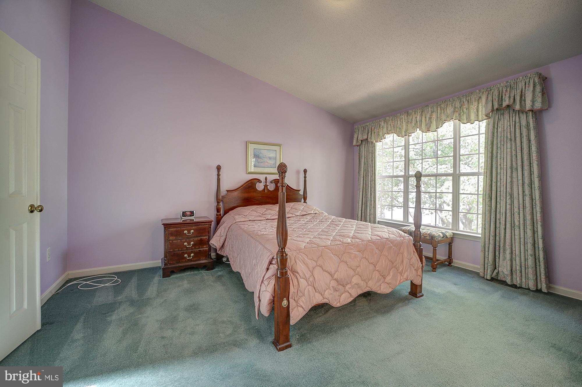 7 COTTAGE FIELD COURT