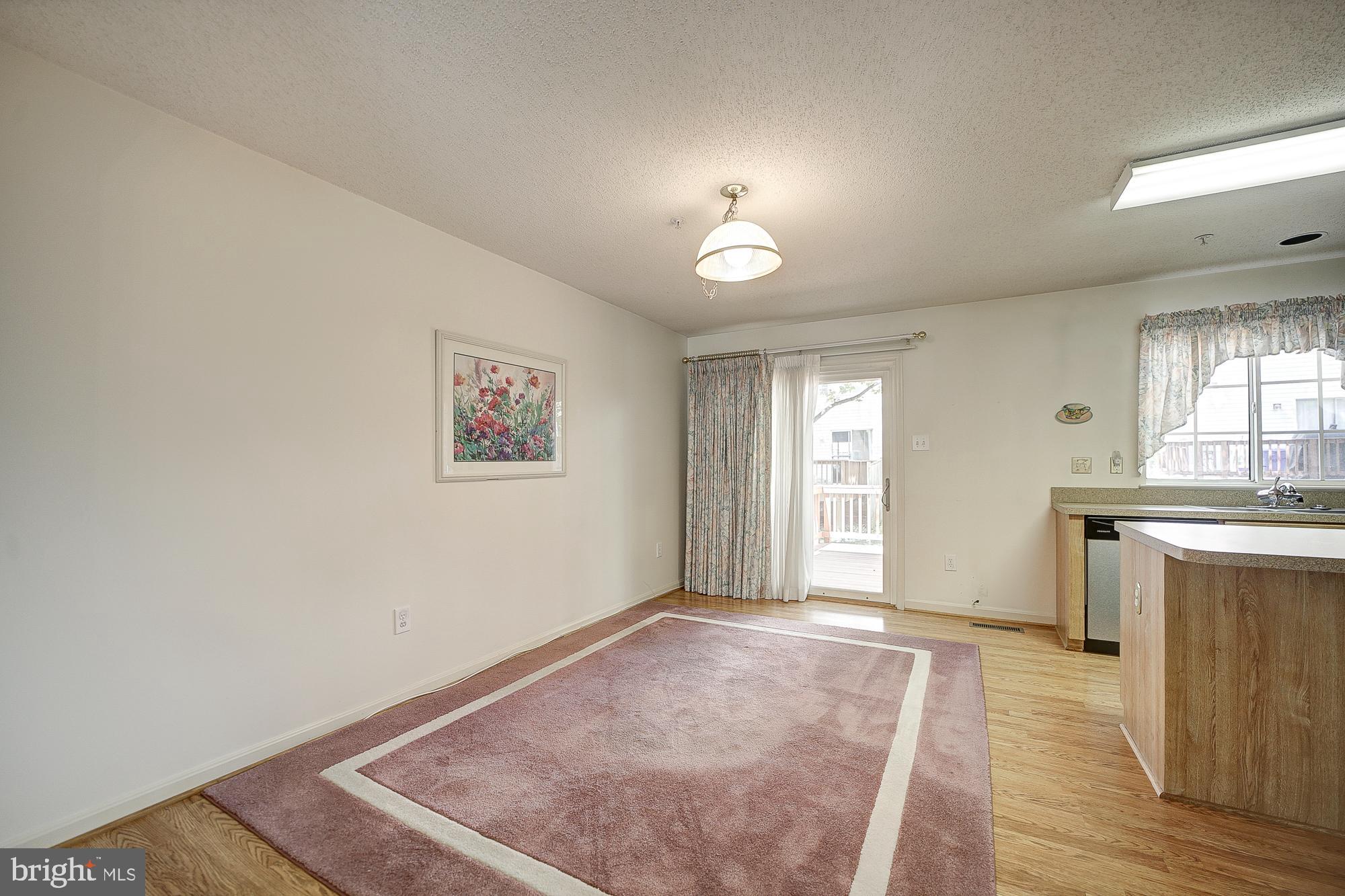 7 COTTAGE FIELD COURT