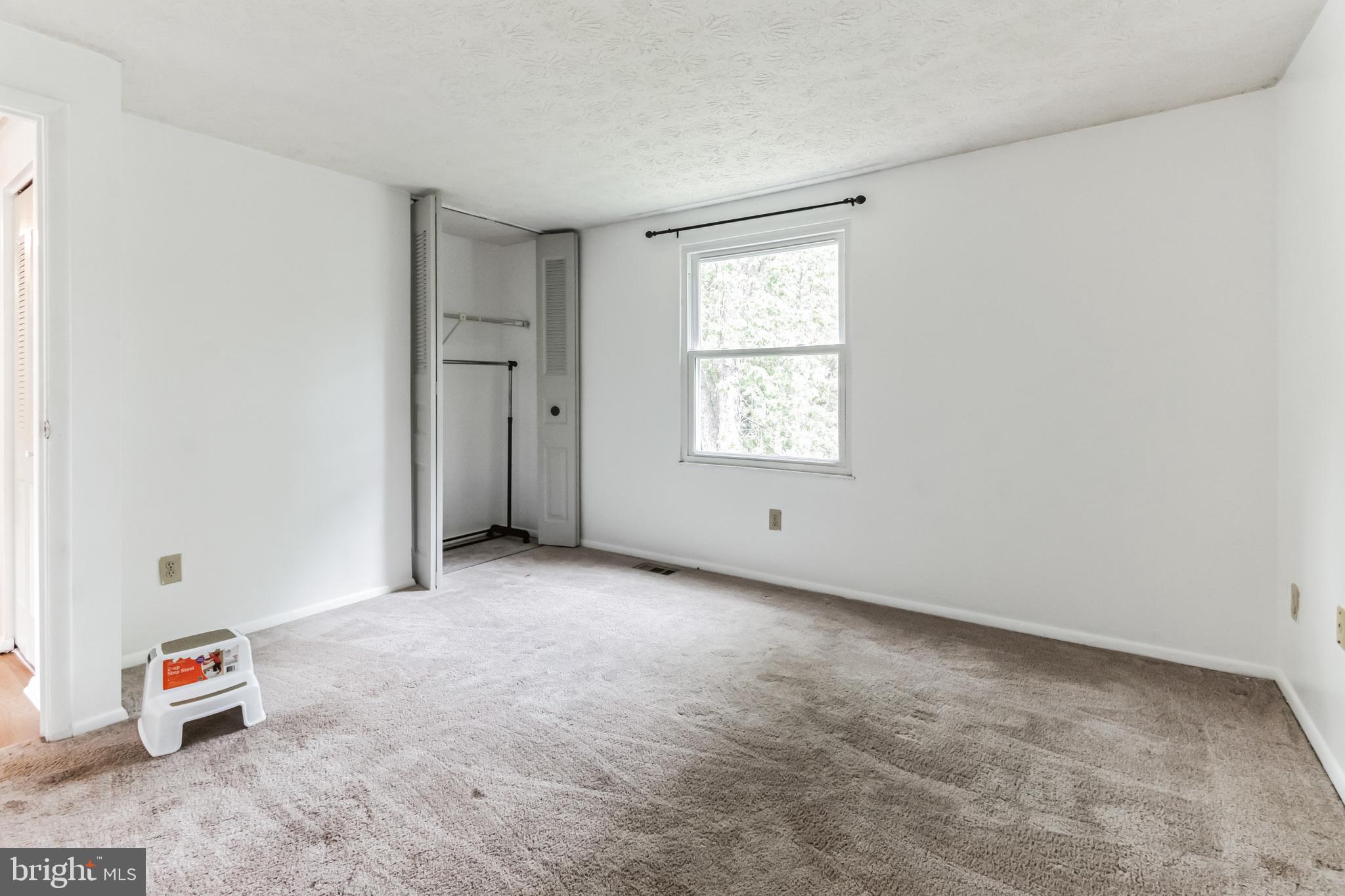 1316 SWINGINGDALE DRIVE