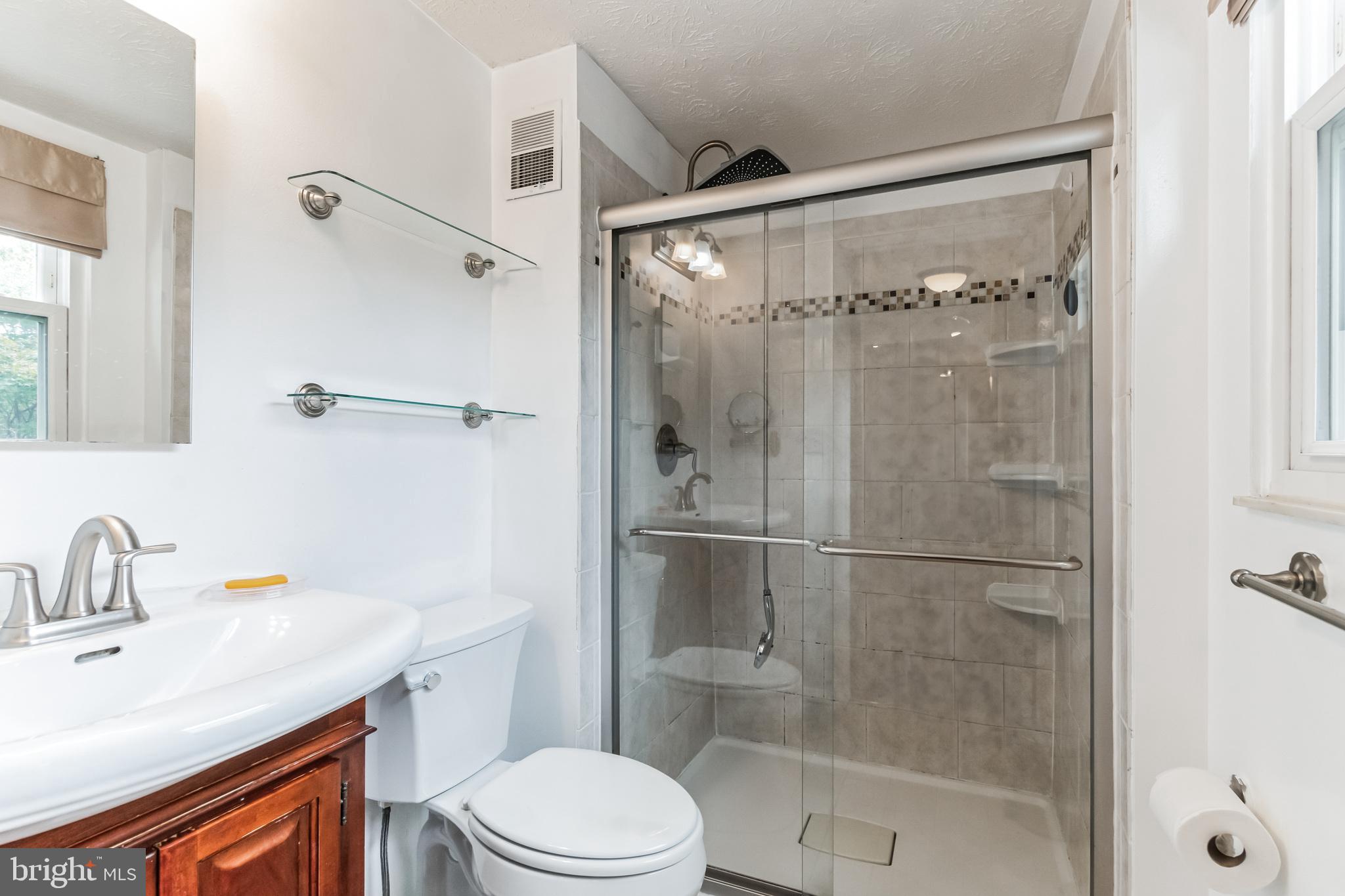 1316 SWINGINGDALE DRIVE