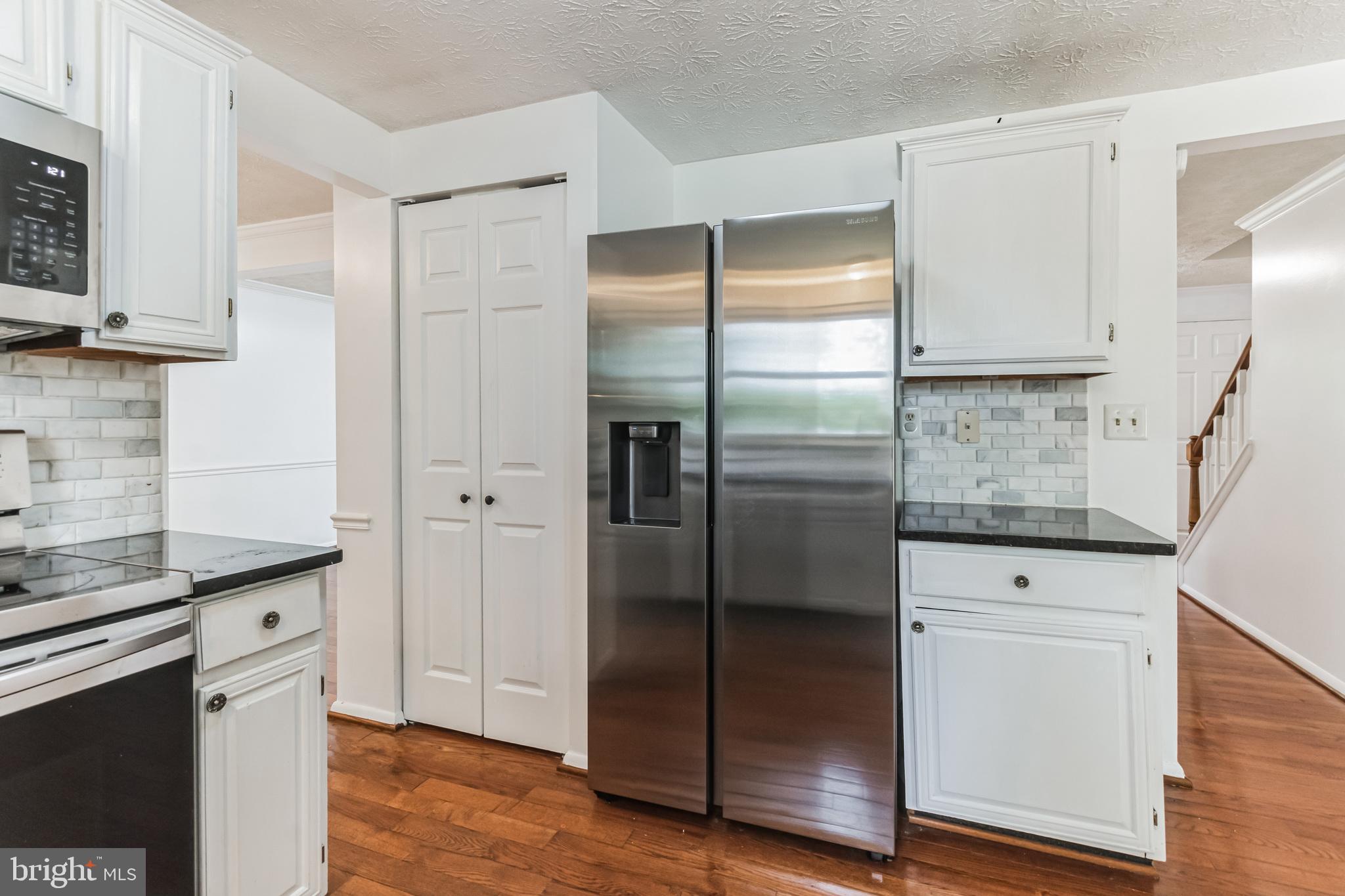 1316 SWINGINGDALE DRIVE