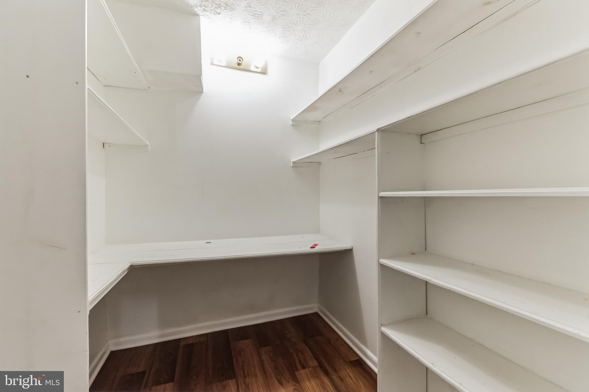 1316 SWINGINGDALE DRIVE