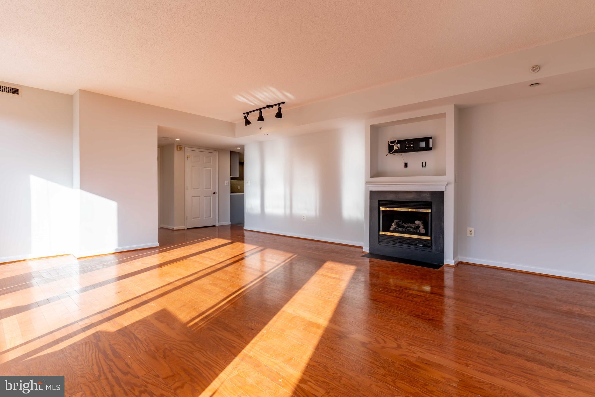 11710 OLD GEORGETOWN ROAD 1323