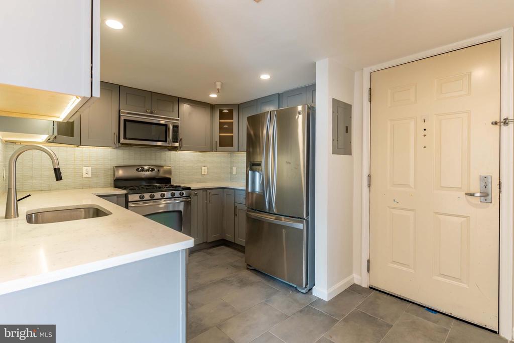 11710 OLD GEORGETOWN ROAD 1323