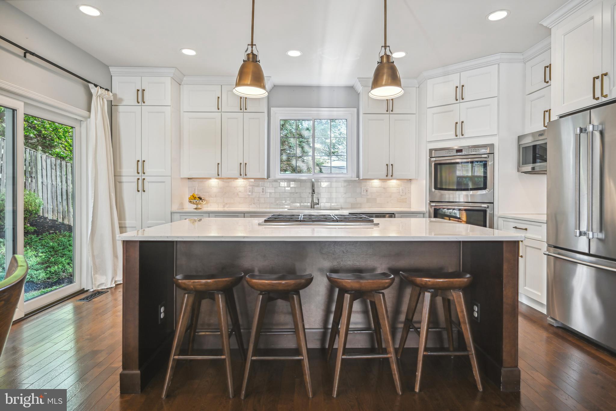 1 BIG OAK COURT