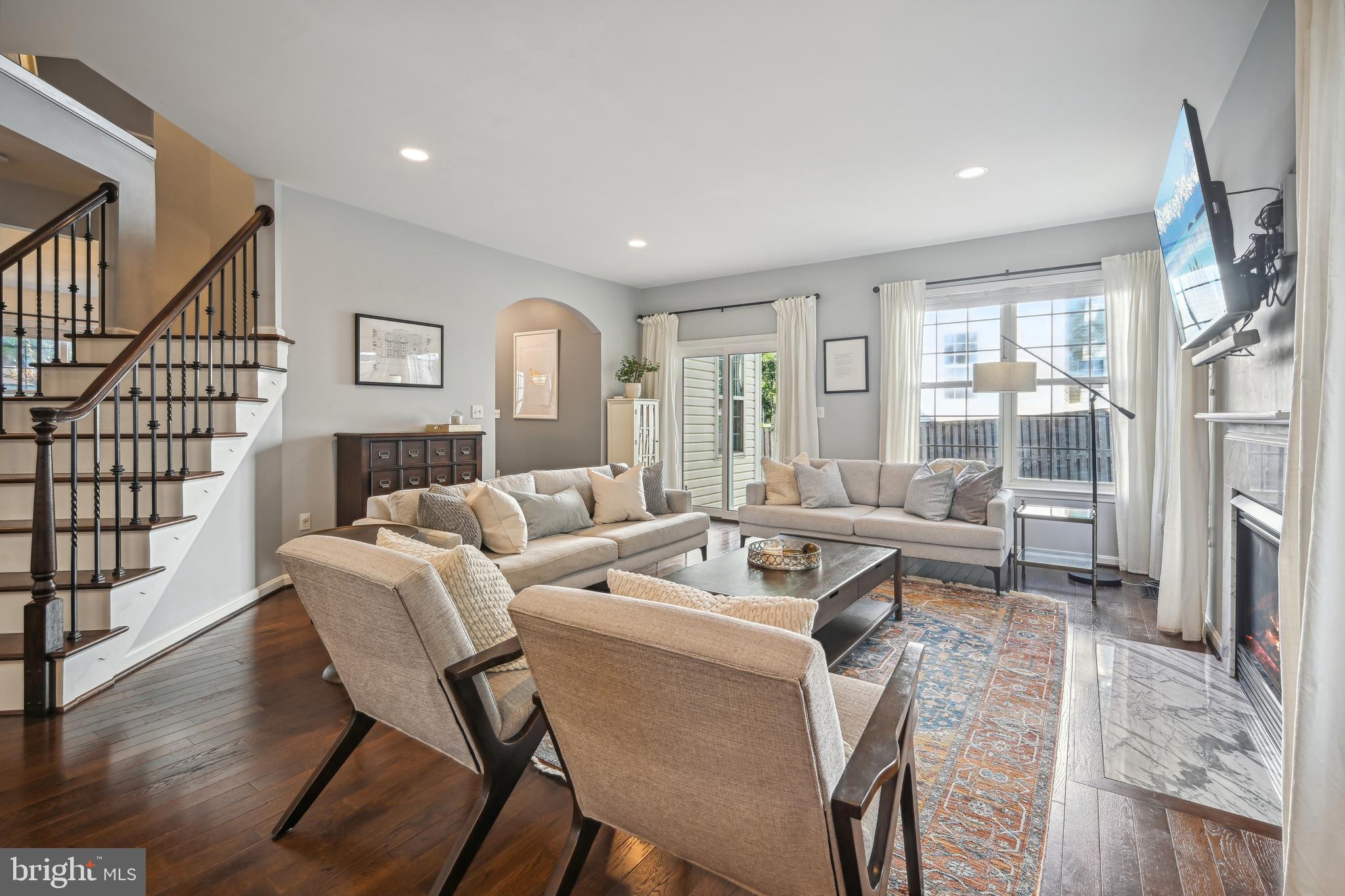 1 BIG OAK COURT