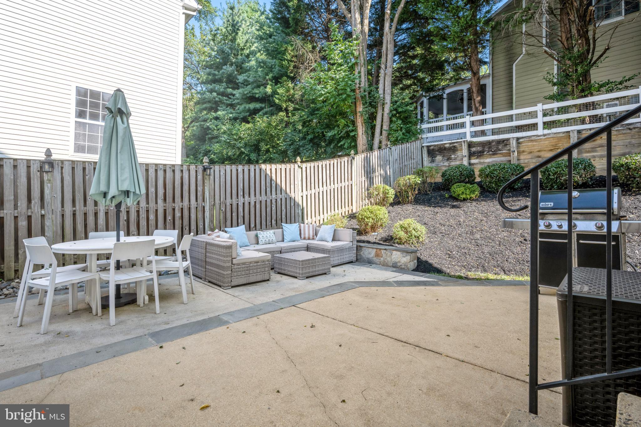 1 BIG OAK COURT