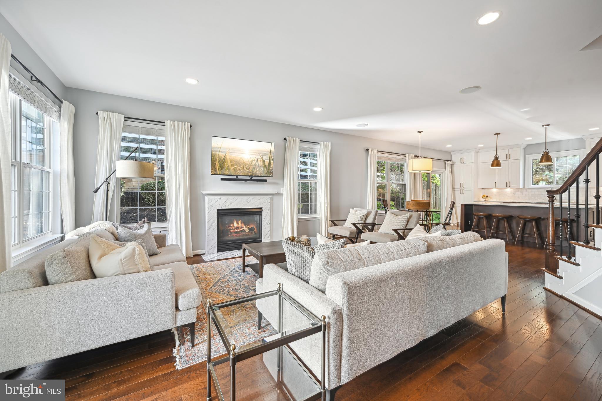 1 BIG OAK COURT
