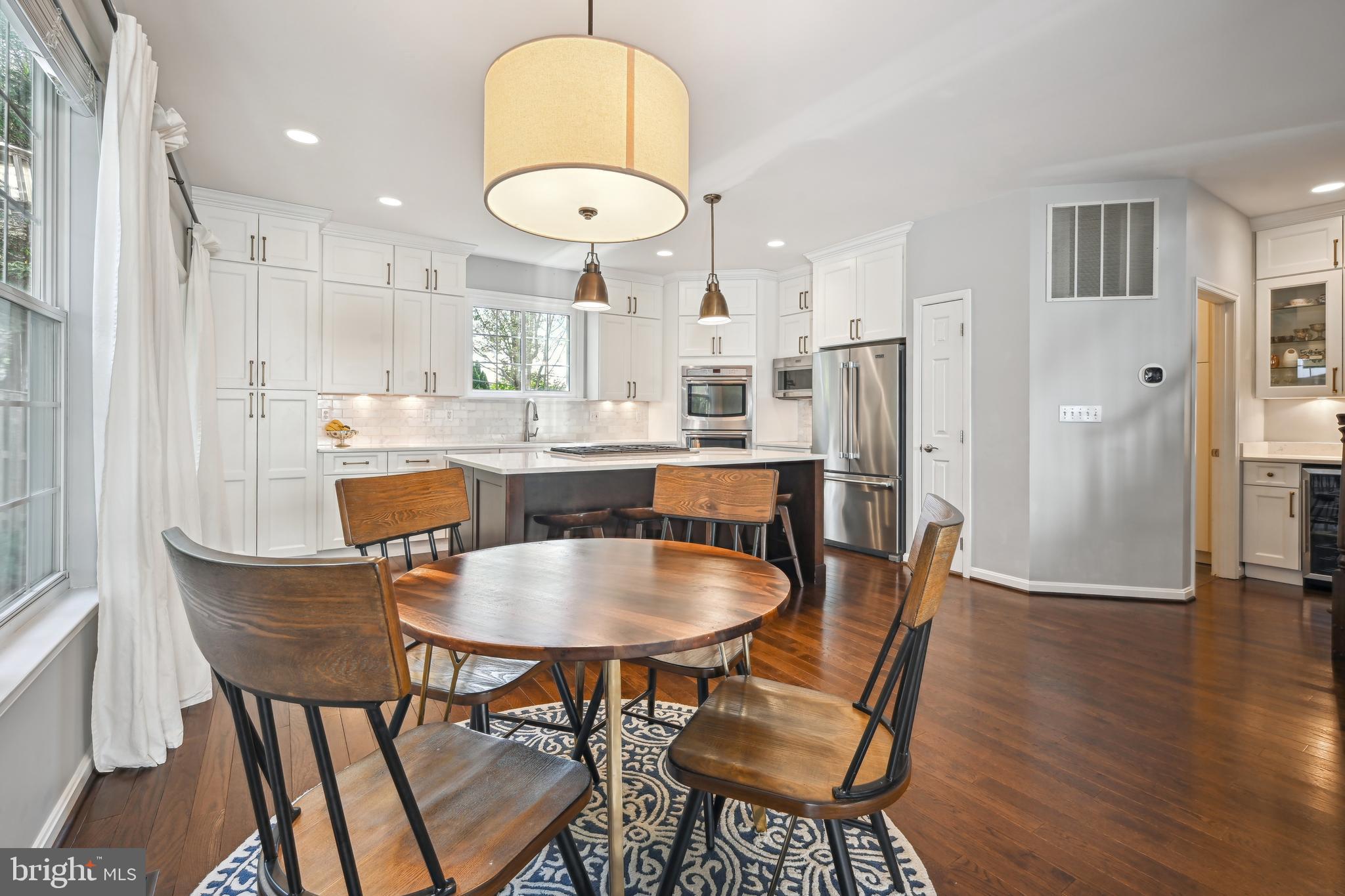 1 BIG OAK COURT