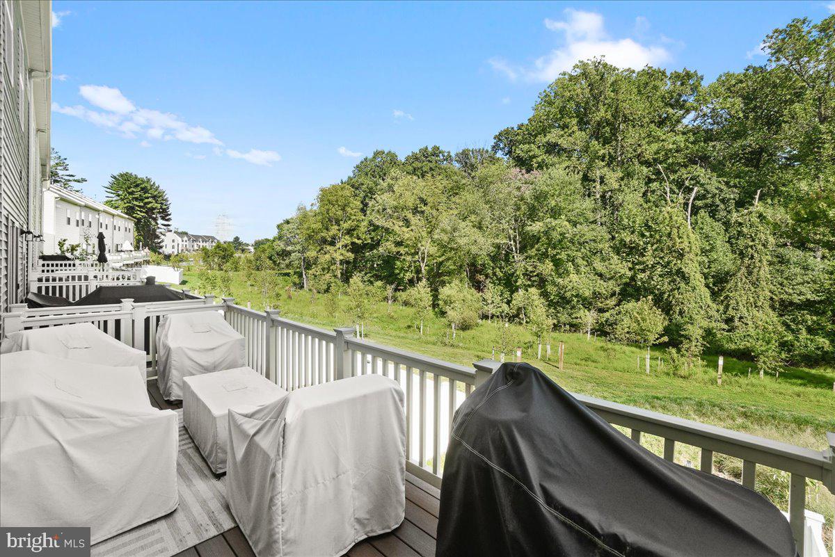 19741 GREEN VILLAGE DRIVE