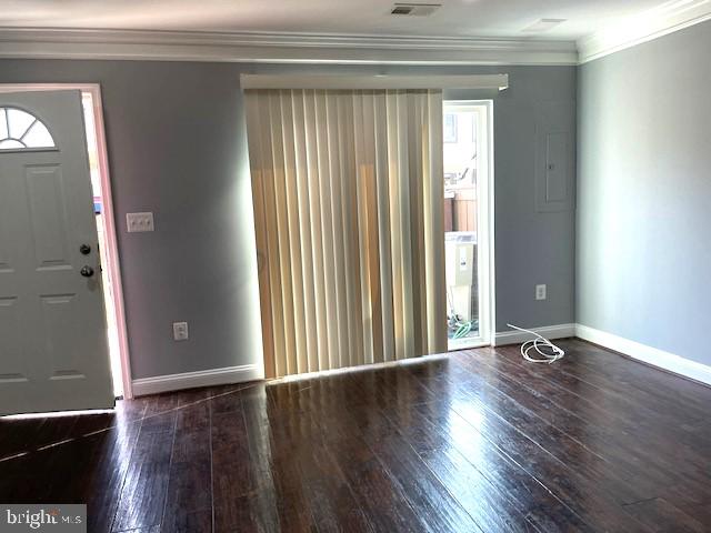 9936 BROOKRIDGE COURT